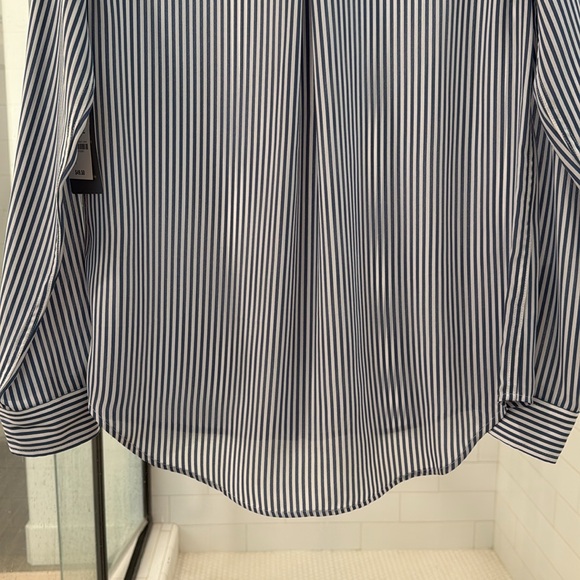 NWT Striped button down Sz Small - Picture 9 of 10